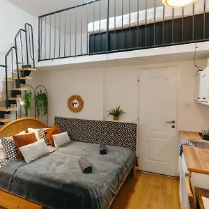 bercsenyi-apartment.inbudapesthotels.com/